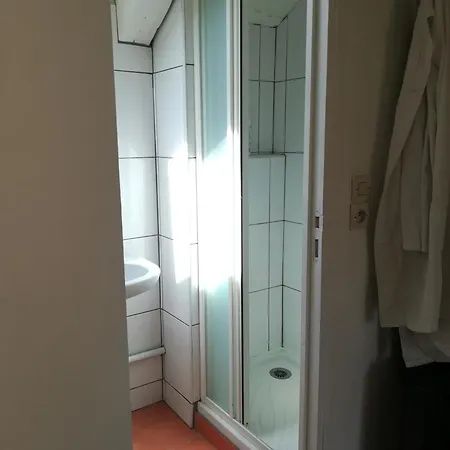 Les Jardins De Beauverger فندق مبيت وإفطار لو مان